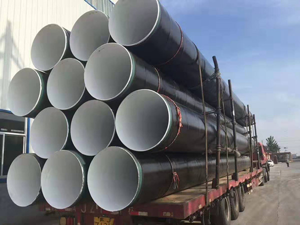 Delivery of 3LPE steel water pipes.