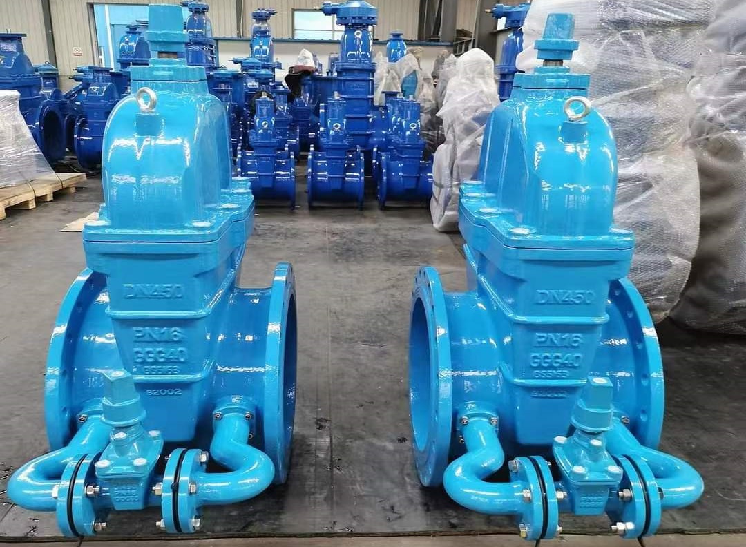 BS 5163 gate valve with bypass to NWC, Saudi Arabia.