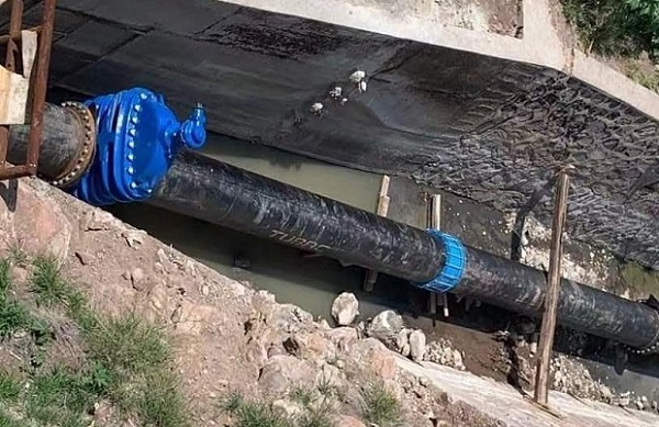 A resilient seated gate valve in a sewerage line in Al Khobar.